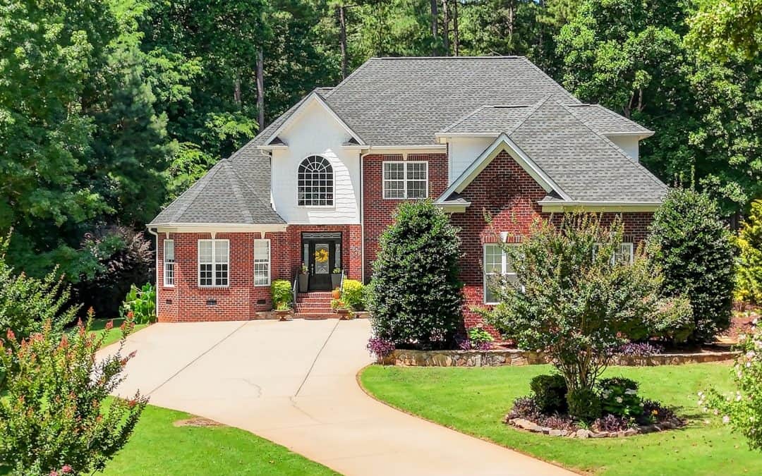 6 Reasons Your Listing Photos Might Be Costing You Offers